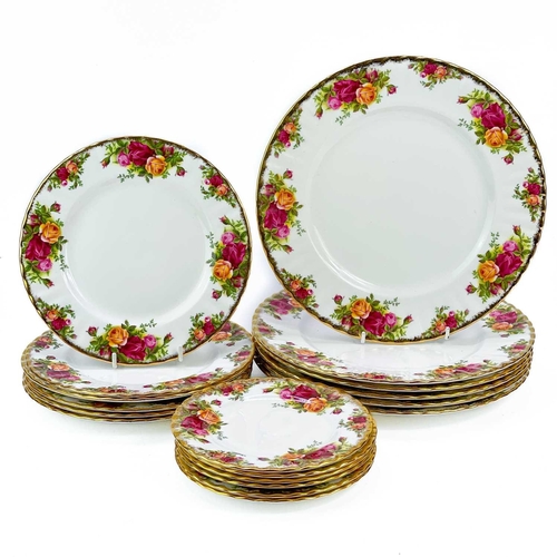 592 - Royal Albert Old Country Rose part service. Comprising: large oval meat platter, two vegetable turee... 