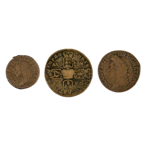 117 - 1690 James II Irish gun money (x3) Three coins in mixed condition ranging from good to poor - compri... 