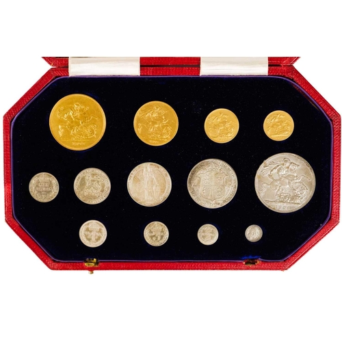 199R - Royal Mint 1902 Cased proof coin set including Maundy A bright proof 1902 Royal Mint set of five coi... 