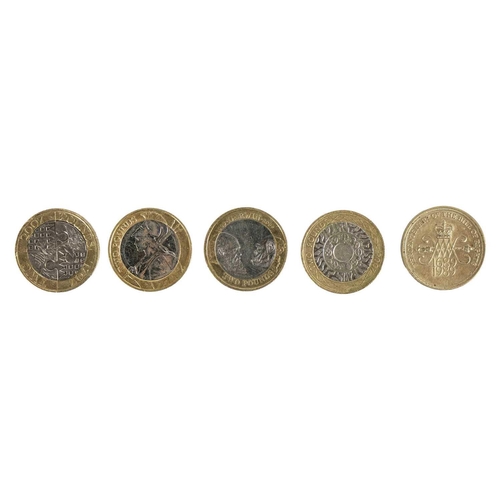 209 - First World War medals plus hammered and other (including decimal coinage) Comprising: 1: First Worl... 