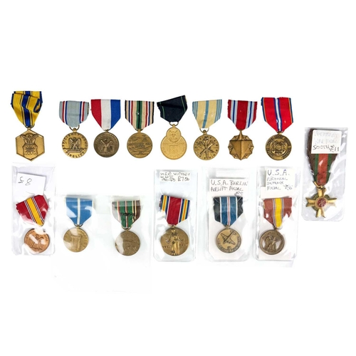 217 - USA Military Medals (x15) A collection of 15 virtually all different USA medals from World War 2 onw... 