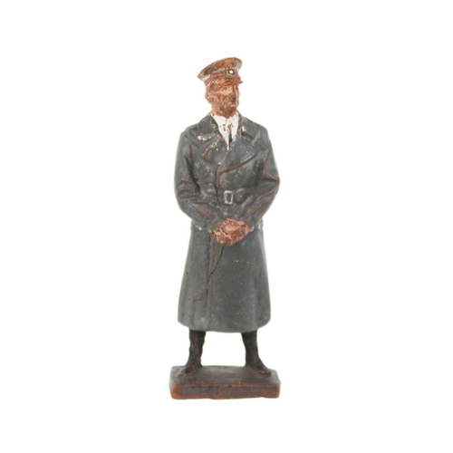 244 - Lineol Elastolin World War 2 Leader Figure in Winter Coat A Lineol leader figure (height 8cm) in goo... 