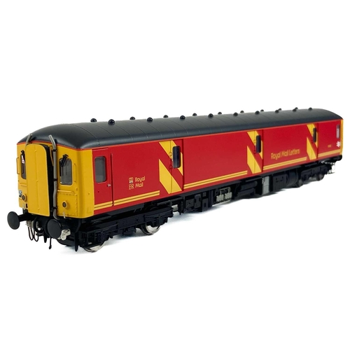 534 - Heljan Class 128 later livery Royal Mail letters vans (x2) Comprising two red and yellow era parcels... 