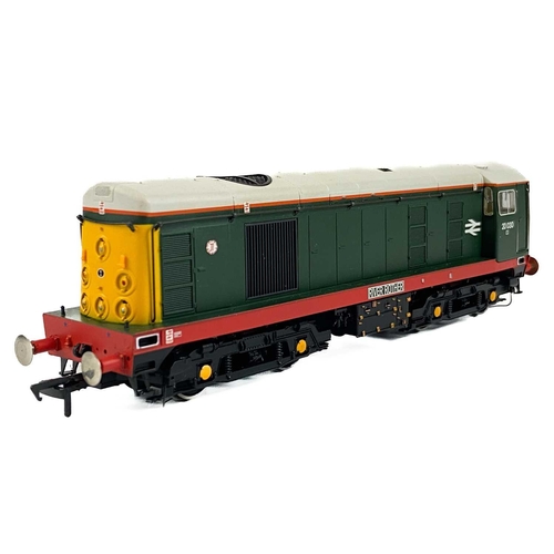 580 - BR English Electric type 1 D8000 on (Class 20) 