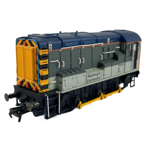 586 - Heljan / Bachmann Class 07 and 08 Diesel Shunters (x3) Lot comprises: 1: Heljan weathered class 07 N... 