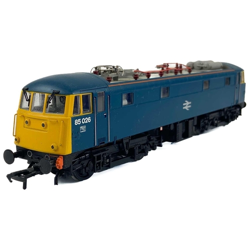 588 - Bachmann / Heljan Class 85 and Class 86 Electric locomotive Comprising: 1: Bachmann 31-678 Electric ... 