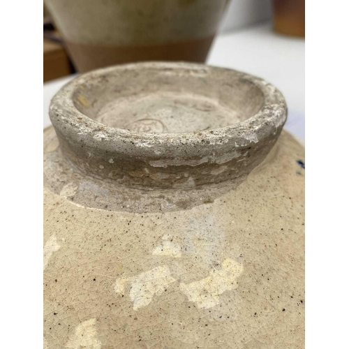 126 - Bernard LEACH (1887-1979) An early, circa 1923, footed bowl with turned-in rim and lip, cream crackl... 