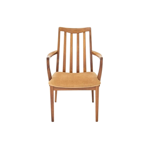 43 - A mid century G Plan teak oval extending dining table. Height 72cm width 163cm depth 107cm, together... 