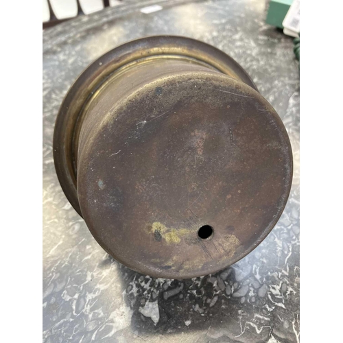 484 - Zsolnay Pecs (attributed), a Hungarian porcelain oil lamp base. With Islamic style painted decoratio... 