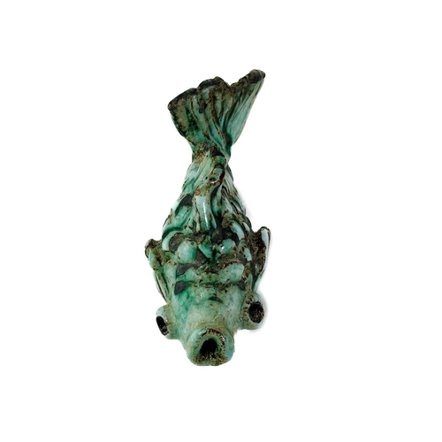 509 - Clive BROOKER (1934-2005). A studio pottery fish, signed to the base. Height 5cm, length 10cm.