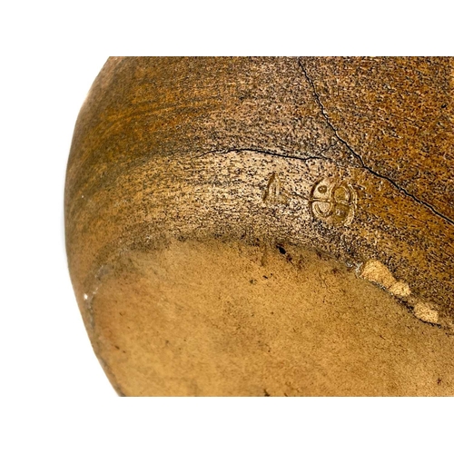 512 - Janet Leach (1918-1997) large stoneware salt glaze vase. Personal and Leach impressed marks, slightl... 