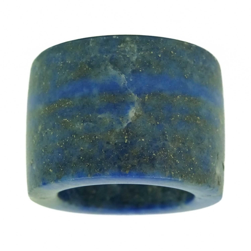 196 - A Chinese lapis lazuli archers thumb ring, early 20th century. 3 x 2.2cm.