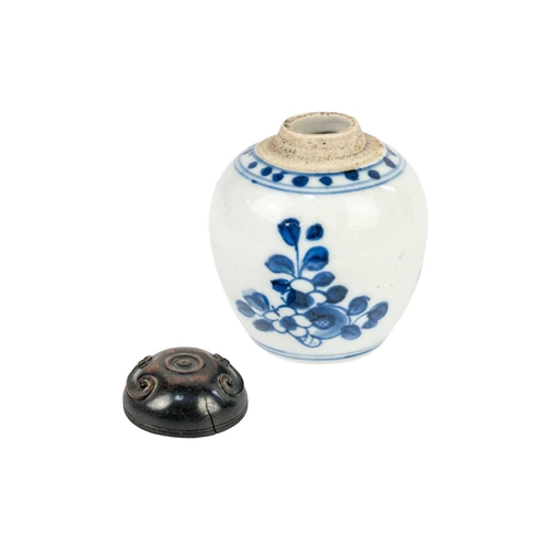 270 - A Chinese blue and white porcelain jar, 18th/19th century. With later carved wood cover, height 7cm,... 