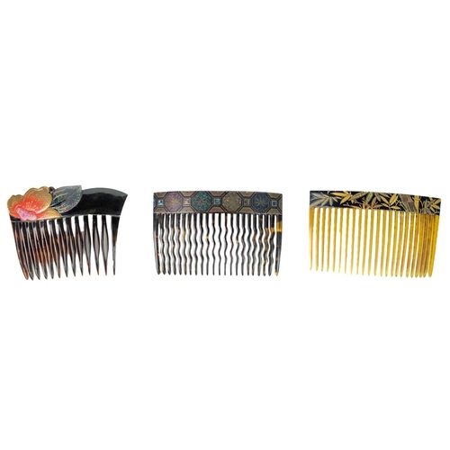 437 - Four Japanese lacquer combs, signed, A Japanese lacquer hair slide, signed; eight various Japanese k... 