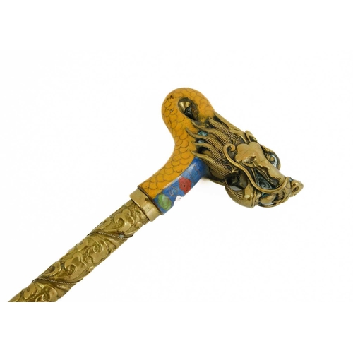 460 - A Chinese cloisonne & brass walking cane handle, early 20th century. In the form of a dragon, mounte... 