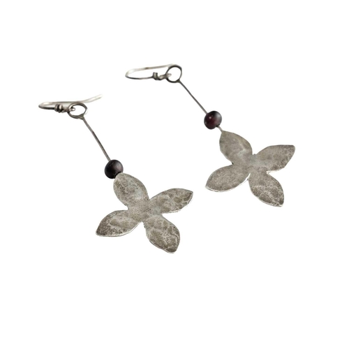 64 - Breon O'CASEY (1928-2011) Silver and garnet earrings Each stamped BOC, drop 5.5cm Provenance - Purch... 