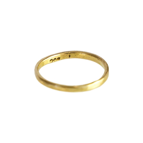 72 - Breon O'CASEY (1928-2011) An 18ct gold band Provenance - Purchased at the Crafts Council Shop at the... 