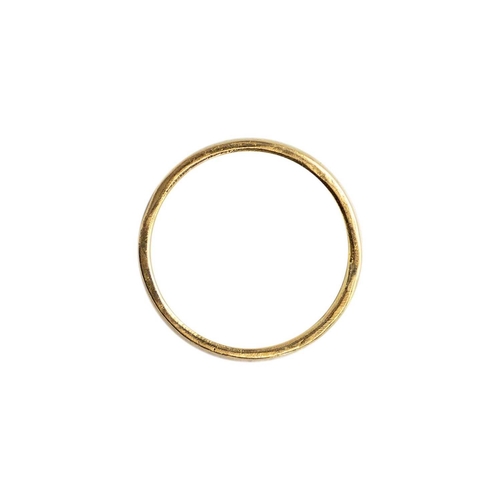 72 - Breon O'CASEY (1928-2011) An 18ct gold band Provenance - Purchased at the Crafts Council Shop at the... 