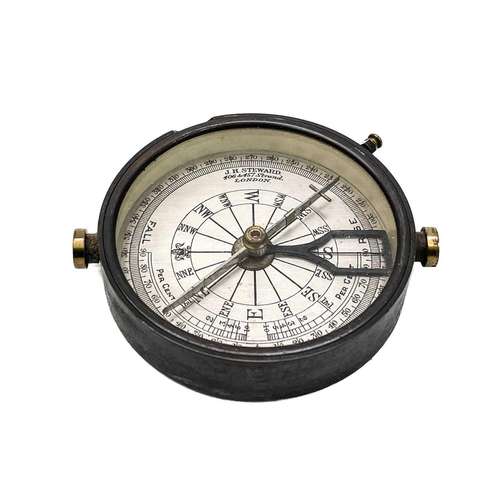 320 - A brass dip needle compass. Diameter 9.5cm together with five various compasses. (6)