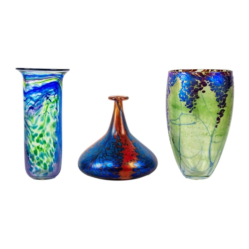 462 - Siddy Langley, three studio glass pieces. Comprising a red and iridescent purple vase, signed and da... 