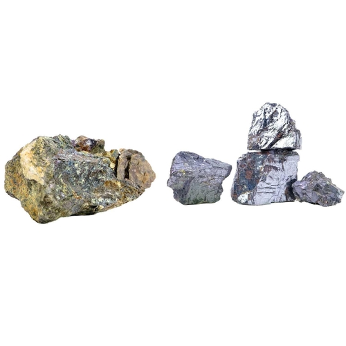 50 - A collection of rough minerals. To include amethyst, clear quartz, quartz clusters, agate, pyrite, e... 