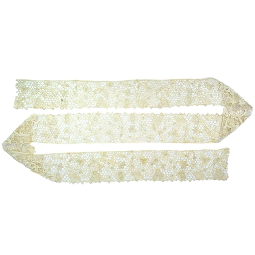 523 - Venetian gros point lace. Width13cm length 306cm.