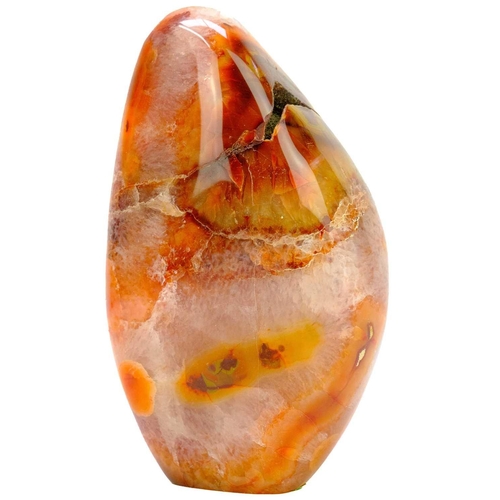 91 - Four polished mineral specimens. To include a polished banded agate mineral specimen, two Carnelian ... 