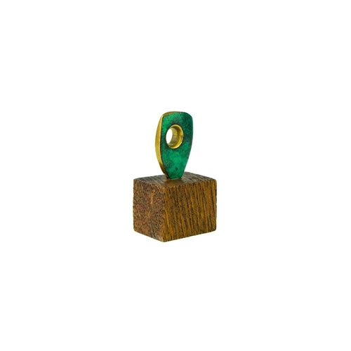 301 - Chris BUCK (1956) Maquette Bronze on wooden base, 3.5cm tall, 6.5cm including the base. Given to ven... 