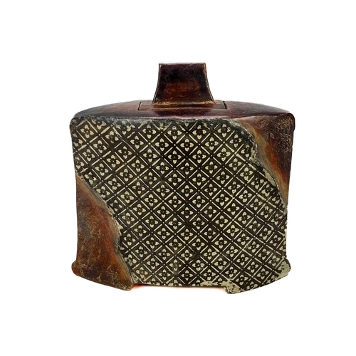 572 - John BEDDING(1947) Lidded Vase Ceramic, incised potter's mark, 20cm tall, 26cm wide and 12cm deep. T... 