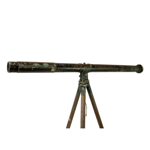 18 - A WWI era lacquered brass gun sighting telescope by R & J Becks Ltd London. With a Houghtons Ltd Mar... 