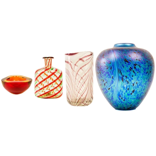 205 - An iridescent art glass tapering vase. Height 20cm, width 16.5cm, a glass swirl design vase, height ... 