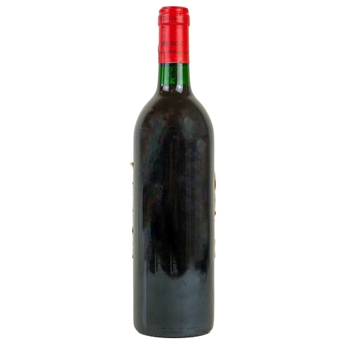 209 - Twelve bottles of Chateau Potensac. Medoc 1988. Each 75cl, 12.5% vol.