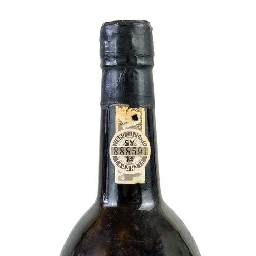 222 - Four bottles of vintage Port. To include a 75cl botttle of Grahams Quinta Dos Malvedes Vintage Port... 