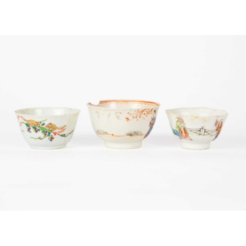 110 - Six Chinese porcelain tea cups, 18th/19th century. Four Chinese tea bowls, 18th/19th century, a Chin... 