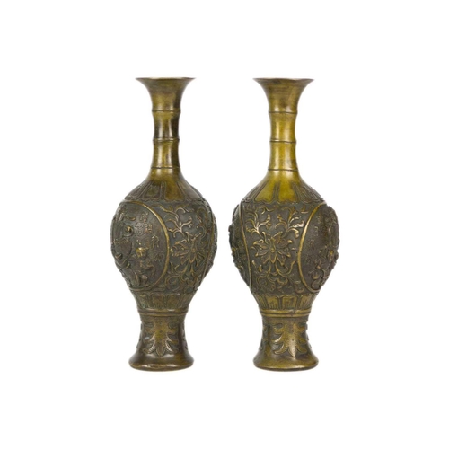 287 - A pair of Chinese bronzed vases, 20th century. Height 25cm, width 8.5cm. (2)