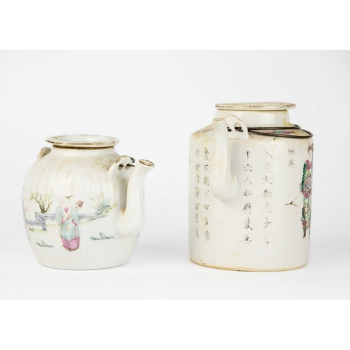 99 - Two Chinese porcelain teapots, early 20th century. Heights 12.5 and 10cm and two Chinese porcelain b... 