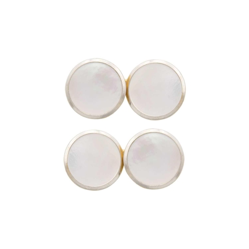 120 - An 18ct and mother-of-pearl dress shirt set. Comprising a pair of cufflinks, pair of collar studs an... 