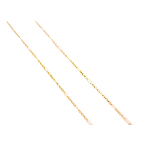 80 - A 9ct hallmarked gold trace and paperclip 28