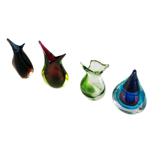 408 - Murano glass in the manner of Flavio Poli. Five vases, a teardrop paperweight and a dish, in the Som... 