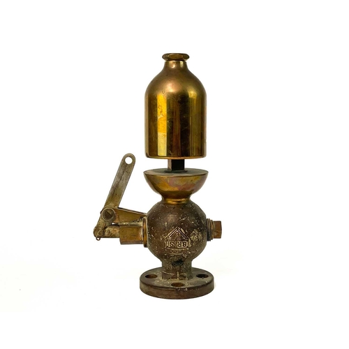 539 - A brass locomotive whistle. The valve is stamped BR(S) along with the Eastleigh triangle, and furthe... 