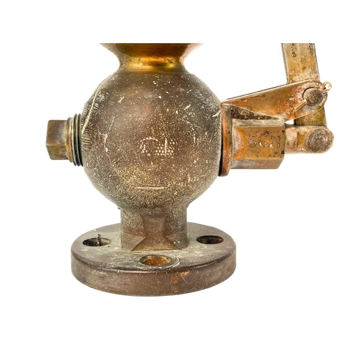 539 - A brass locomotive whistle. The valve is stamped BR(S) along with the Eastleigh triangle, and furthe... 