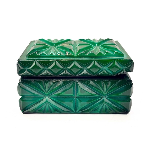 707 - A collection of mostly Davidson malachite pressed glass. To include, a circular box and cover, two s... 