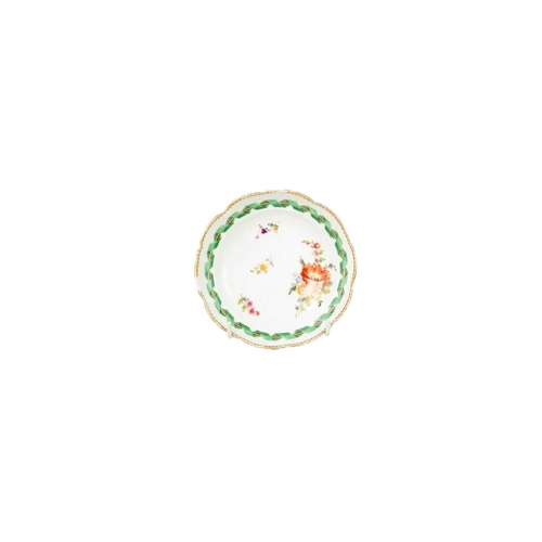 781 - A set of three Meissen Hausmaler porcelain plates. 19th century, with floral painted decoration and ... 