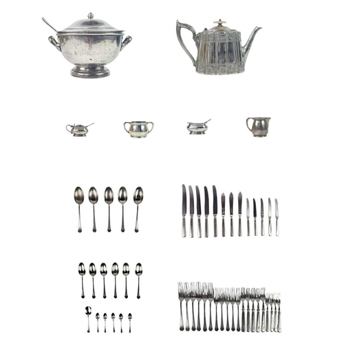 84 - New Zealand Shipping Co Mappin & Webb silver plated flatware, etc. Comprising a soup tureen, cover, ... 