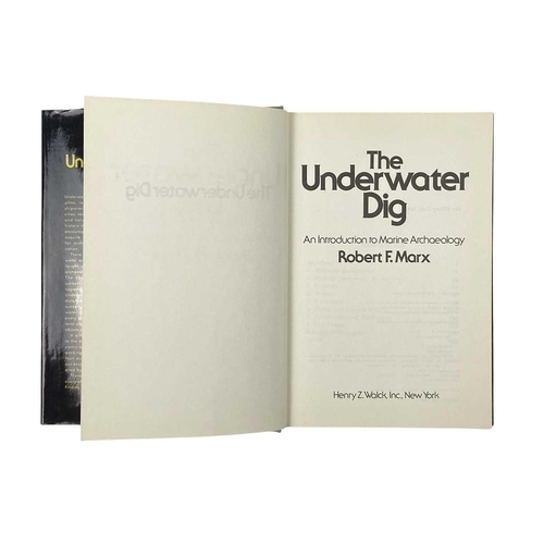 115 - Marine Archaeology Seventeen works Redknap, M. (ed.) (1997) Artefacts from Wrecks: dated assemblages... 