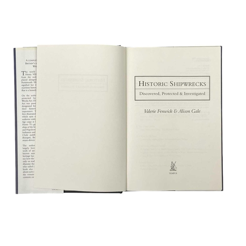 115 - Marine Archaeology Seventeen works Redknap, M. (ed.) (1997) Artefacts from Wrecks: dated assemblages... 