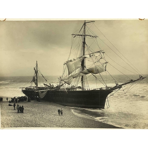 159 - Shipwreck Photographs Porthleven, Loe Bar, Praa Sands, Perranuthnoe, Prussia Cove HMS. Anson. 32-pon... 