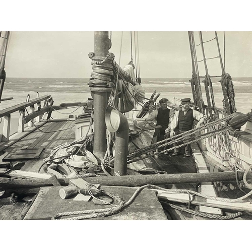 159 - Shipwreck Photographs Porthleven, Loe Bar, Praa Sands, Perranuthnoe, Prussia Cove HMS. Anson. 32-pon... 