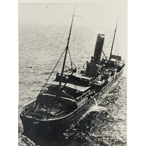 165 - Shipwreck Photograph The Dorest Coast A large collection in one folder of mostly later prints, wreck... 