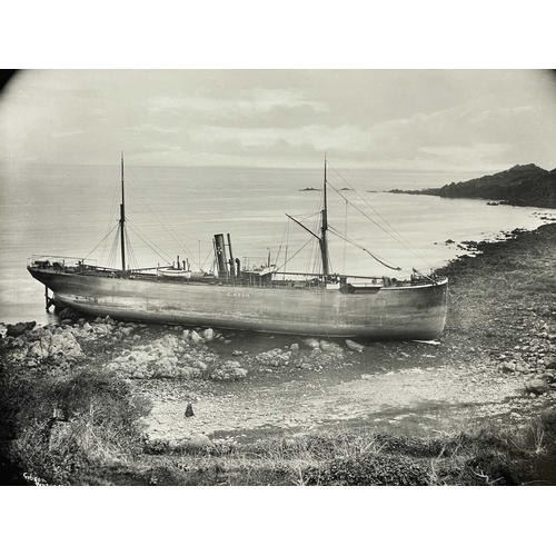 176 - Shipwreck Photographs The Gibsons of the Scilly Islands. Five large photographs Showing two views of... 